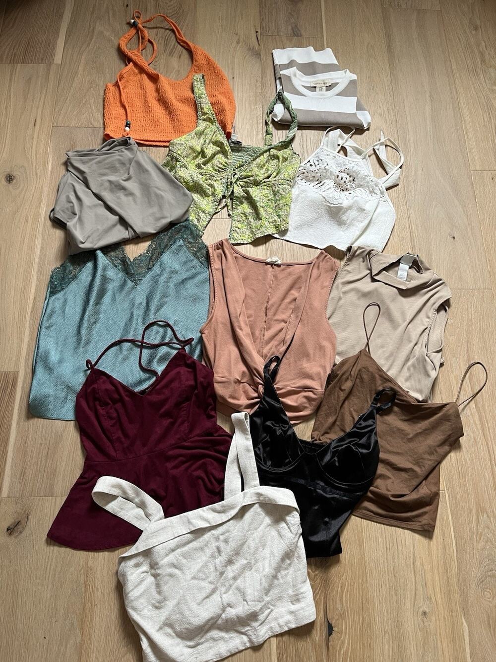 Lot 12 Medium Small Tops Cami Halter Crop Peplum Bralette Brand Names Clean EUC